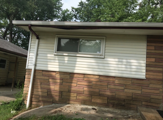 Steck Roofing - Florissant, MO