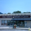 Town Tavern & Spirits gallery