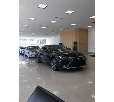 Ray Catena Lexus of White Plains - White Plains, NY