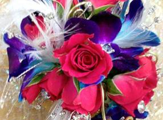 Ballard's Flowers Inc - Paragould, AR