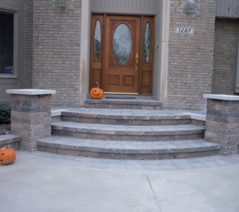 'R'Tistic Hardscapes - Macomb, MI