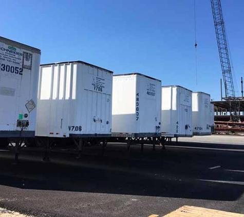 Schneider Trailer & Container - Newark, DE