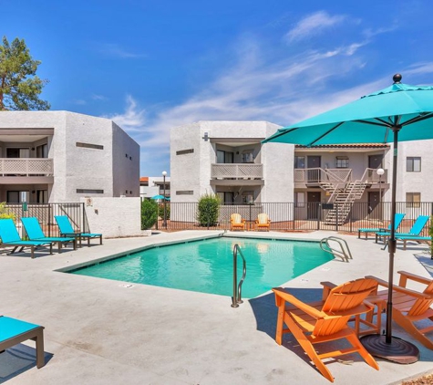 Monterey Pines Apartments - Peoria, AZ