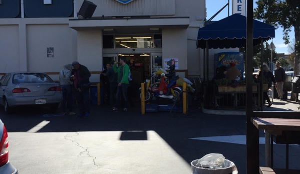 Bobs Market - Santa Monica, CA