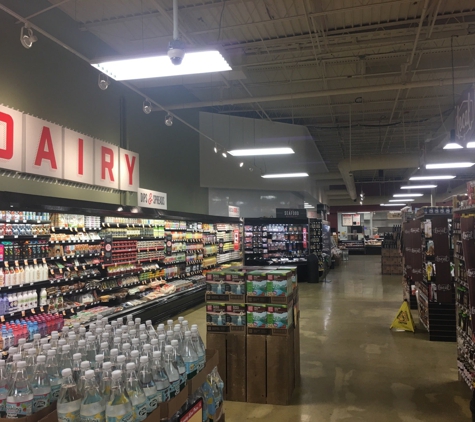 Lucky's Market - Melbourne, FL