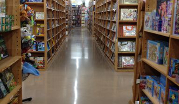 Half Price Books - Rockwall, TX