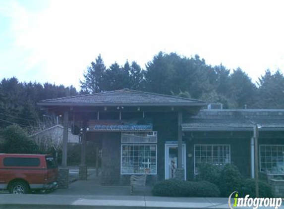 Cleanline Surf Shop - Cannon Beach, OR