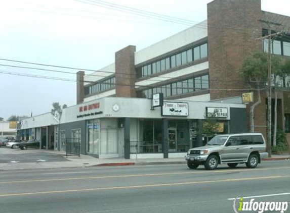 Kev's Auto Top and Upholstery - Tarzana, CA