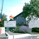 Townhouse Square Apartments - Apartment Finder & Rental Service