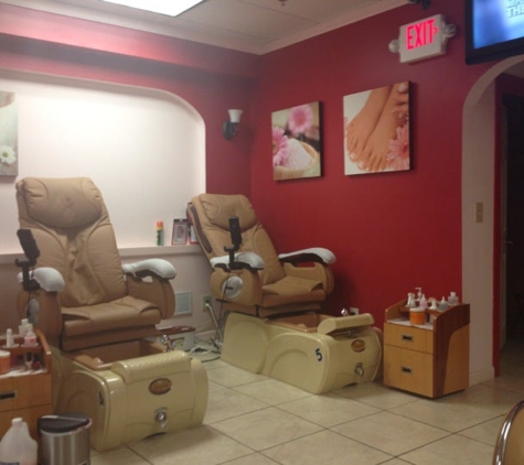 M & A Nail & Spa - Springfield, PA