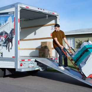 U-Haul Moving & Storage at Seneca Mall - Liverpool, NY