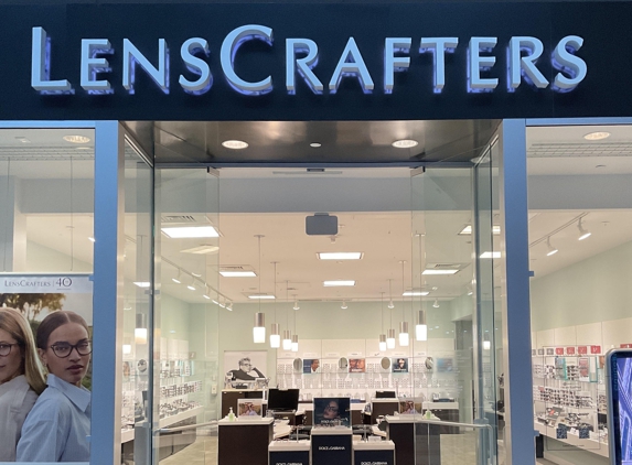 LensCrafters - Paramus, NJ