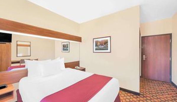 Microtel Inn & Suites by Wyndham Aransas Pass/Corpus Christi - Aransas Pass, TX