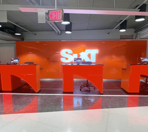 SIXT Rent a Car Washington National Airport - Arlington, VA