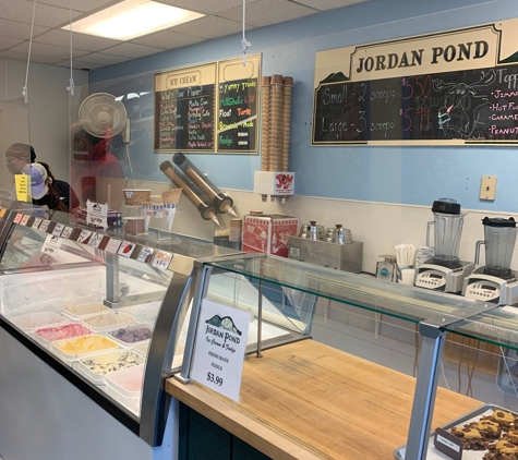 Jordan Pond Ice Cream and Fudge - Bar Harbor, ME