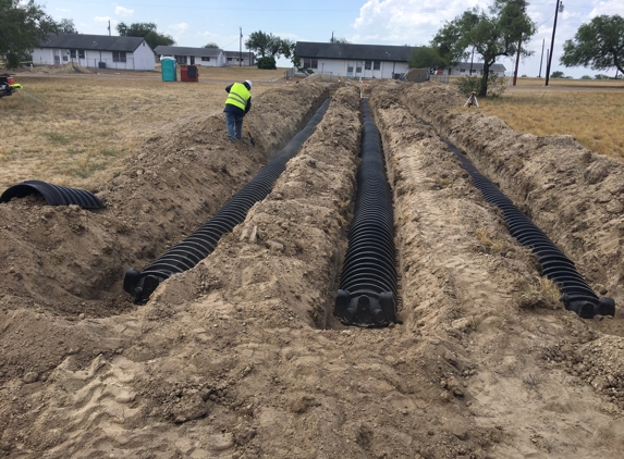 R Nava Backhoe Service - Serving The Valley Area, TX