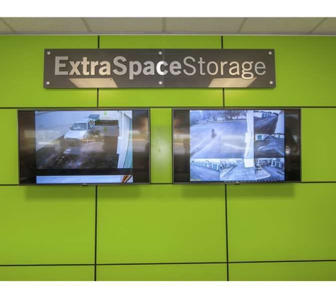 Extra Space Storage - Englewood, FL