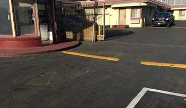 Harris Motel - Oakland, CA