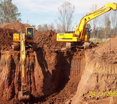Trevor Taylor Earthmoving Pty Ltd - Gayndah, QLD