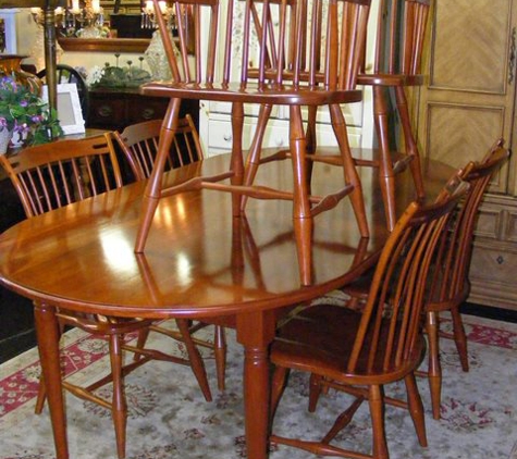 Marva's Place Furniture Consignment - Saint Paul, MN