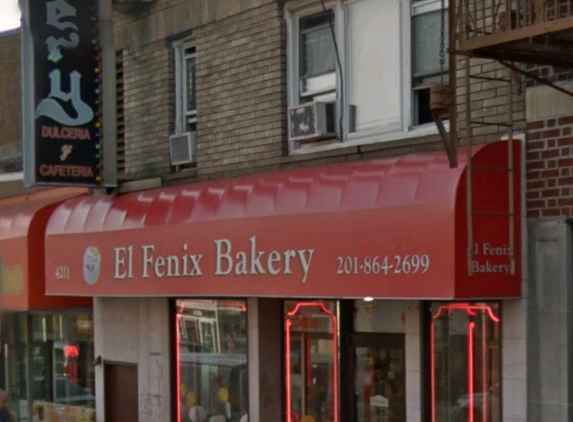 El Fenix Bakery - Union City, NJ