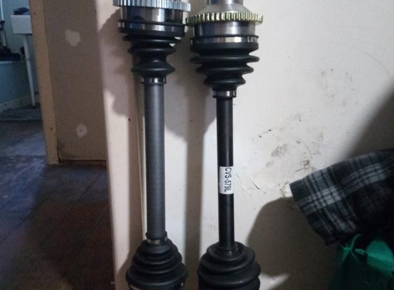 C.V. Joints (Aust) Pty Ltd - Auburn, NSW. one on right correct one on left is what they sent