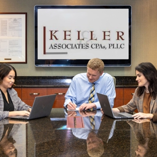 Keller & Associates CPAs, PLLC - Victoria, TX. Staff in Conference Room