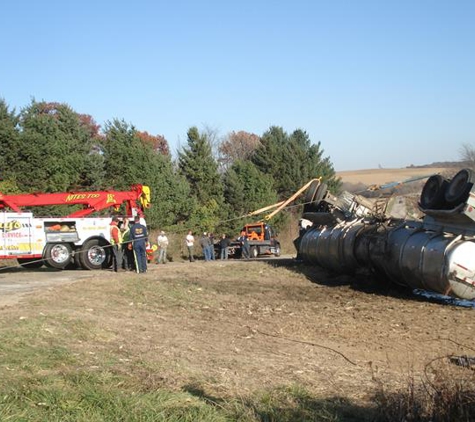 Guy's Truck & Tractor Service, Inc. - Kieler, WI