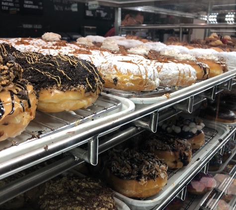 SK's Donuts & Croissant - Los Angeles, CA