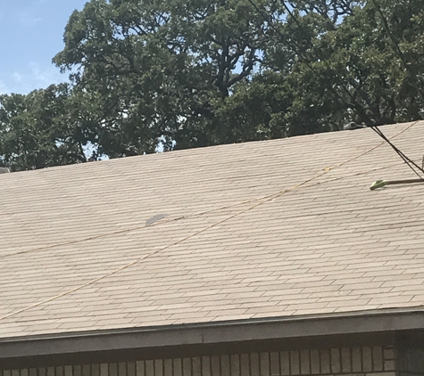 Salvador Roofing - Kyle, TX