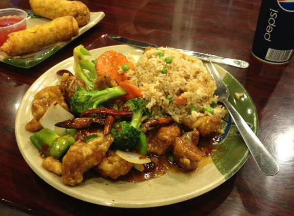 Tai's Asian Bistro - Columbus, OH