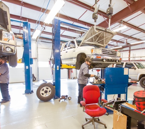 Countryside Tire and Auto Service - Oak Ridge, TN