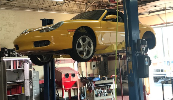 Quality Auto Service - Radcliff, KY