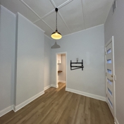 Gallery Image Number 4