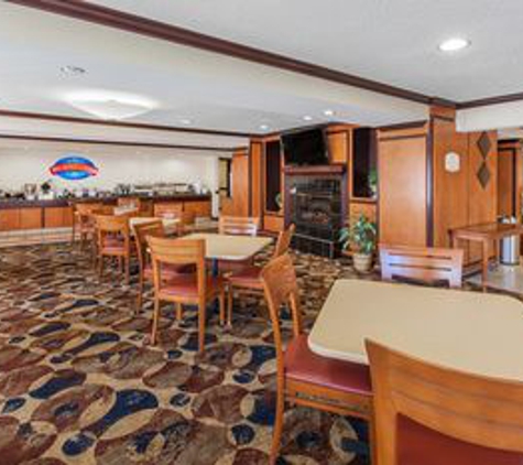 Baymont Inn & Suites - Auburn Hills, MI