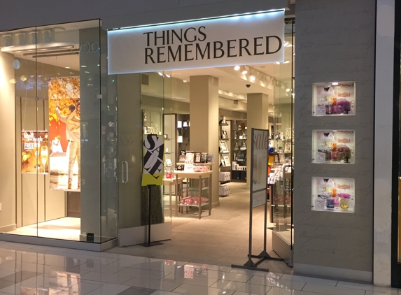 Things Remembered - Culver City, CA. Mall sign