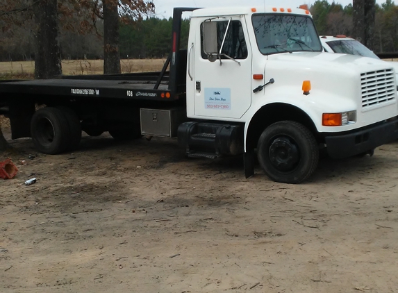 Shoe Shine Boys Towing - Quitman, TX