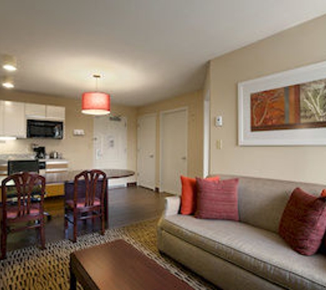 MainStay Suites Orlando Altamonte Springs - Altamonte Springs, FL