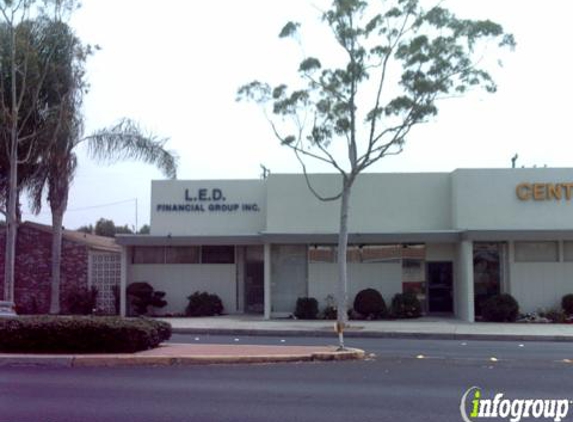 LED Financial Service - Lynwood, CA