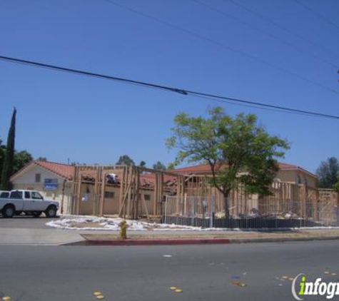 Neighborhood Healthcare El Cajon, Mollison - El Cajon, CA