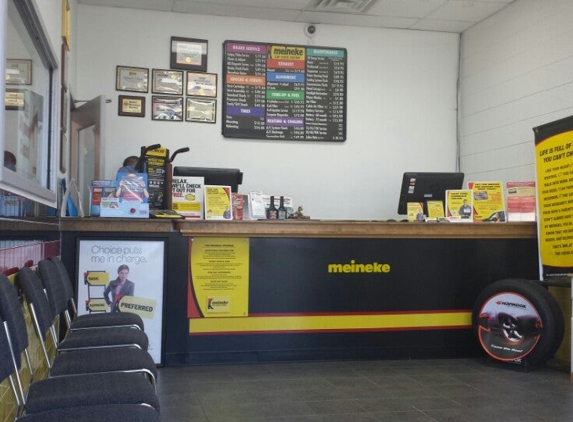 Meineke Car Care Center - Milwaukee, WI