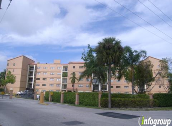 Venice Cove Apartments - Fort Lauderdale, FL