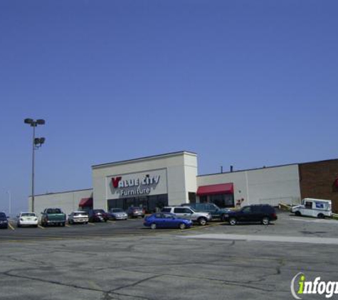 Value City Furniture - Brooklyn, OH