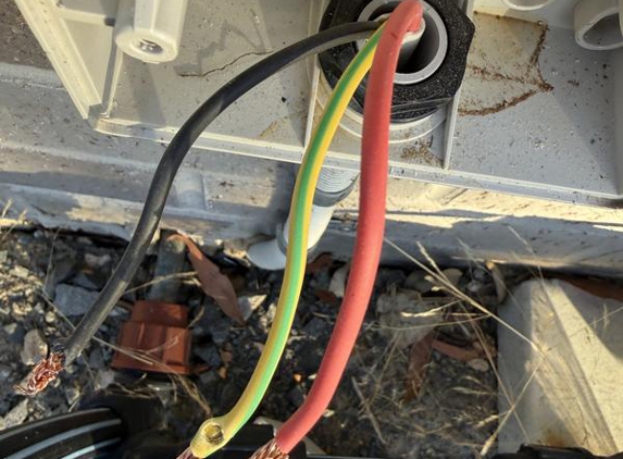 Robert Melham Electrical - Alfredton, VIC. Poor stripping and termination