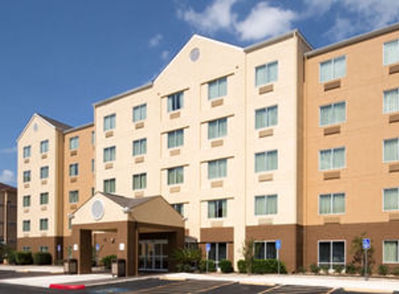 Fairfield Inn & Suites - San Antonio, TX