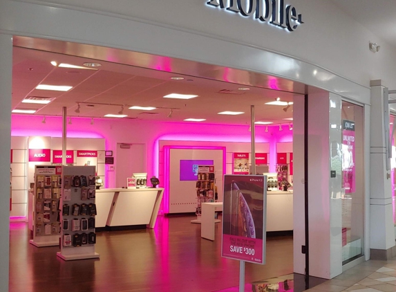 T-Mobile - Redding, CA