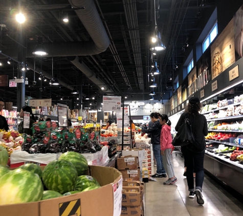 H Mart - Chicago, IL