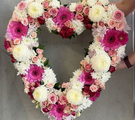 Carews Florist - Salisbury Plains, SA
