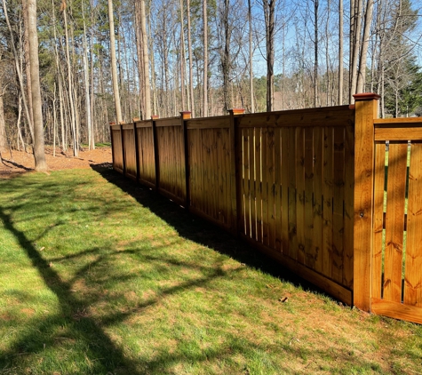 Champion Fence Builders - Charlotte, NC