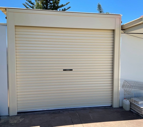 Vina Garage Door Services - Eden Hill, WA